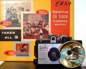 The Spartus Co\Flash packaging was a ringer for Kodak's! 